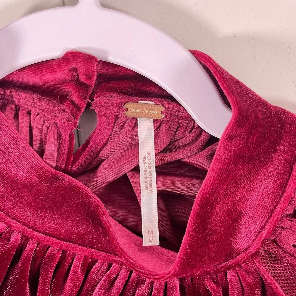 Free People Dream Team Velvet Blouse Wms Medium Raspberry Lace Boho Whimsigoth